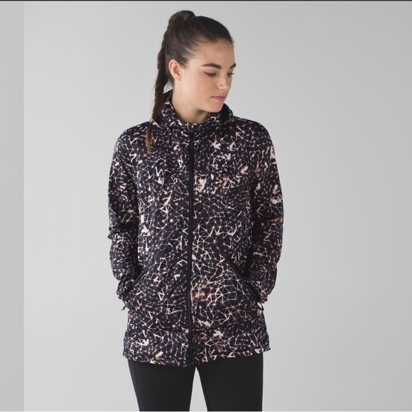 lululemon athletica Jackets & Blazers - 975. Like New - Lululemon Miss Misty Jacket II Star Crushed Multi With Hood
